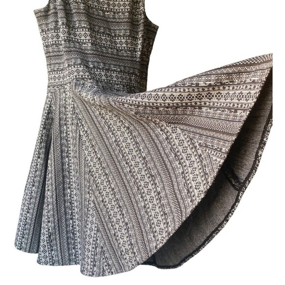 Tibi Dress Womens Small Black Skater Wool Patterned Sleeveless Textured Ladies - Picture 4 of 16